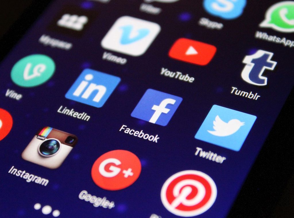 How social media can actually be good for our mental health